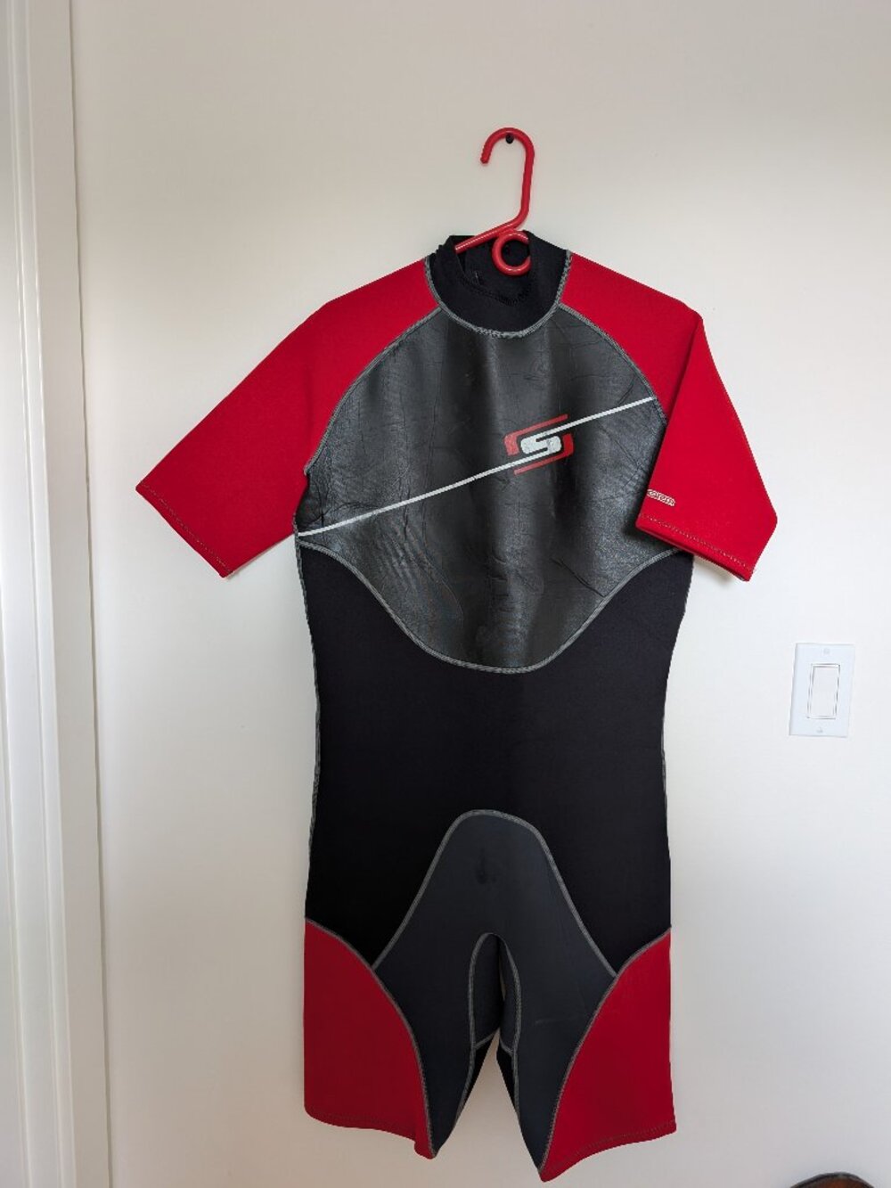 Slippery Brand Reform Neoprene Spring Wetsuit. Size 2XL